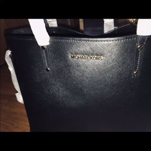New Large Michael Kors Tote